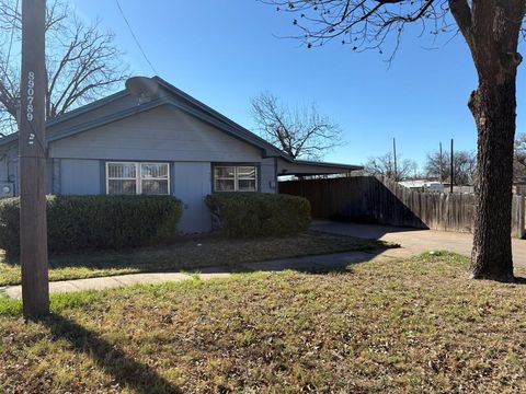 409 E Truett Street Winters TX 79567