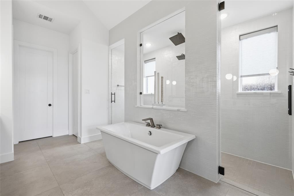 Frisco, Texas, 75033, United States, 5 Bedrooms Bedrooms, ,6 BathroomsBathrooms,Residential,Active,2052031