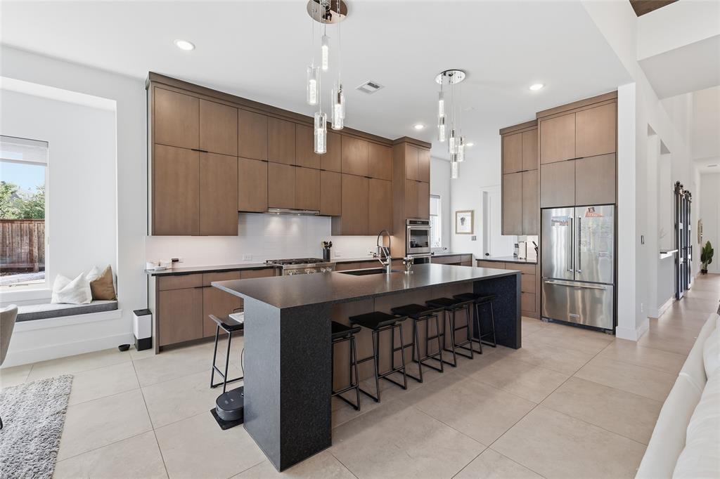 Frisco, Texas, 75033, United States, 5 Bedrooms Bedrooms, ,6 BathroomsBathrooms,Residential,Active,2052031
