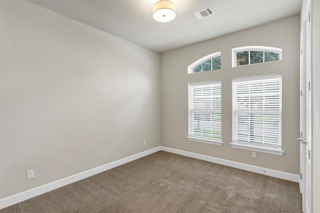 7868 Renderbrook Bend
