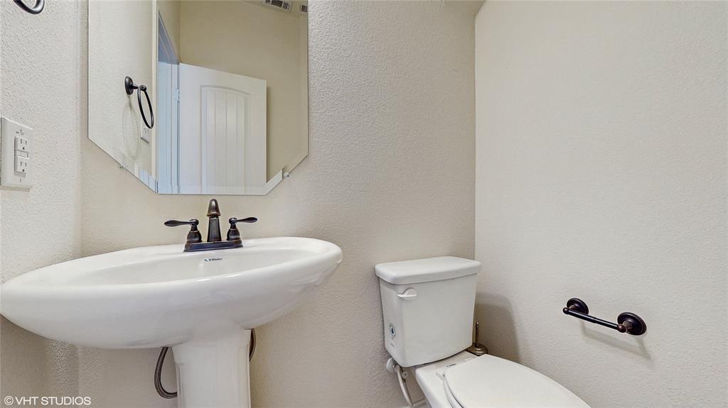 Paloma Creek Lakeview Ph 2- - Residential Lease