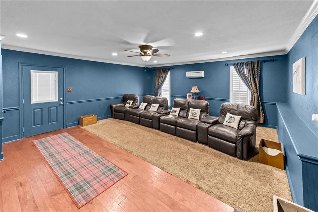 White Bluff #21 - Residential