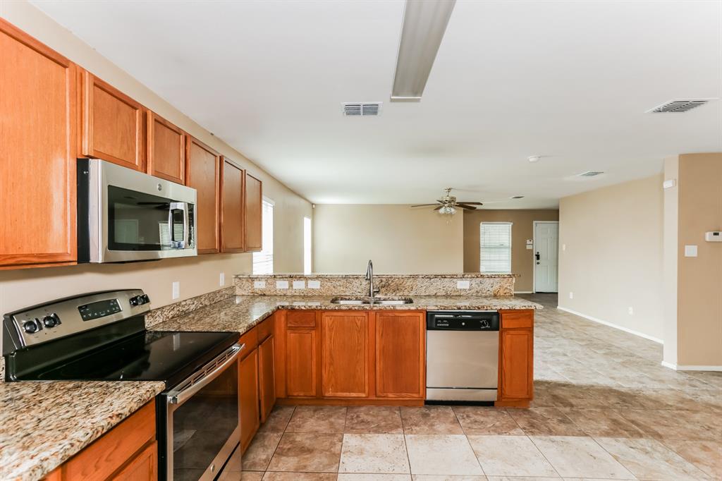 Village Of Runyon Spgs - Residential Lease