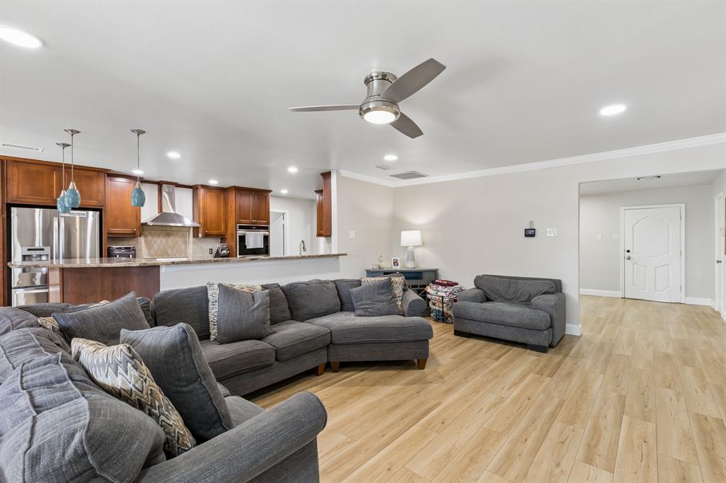 3456 Salisbury Drive