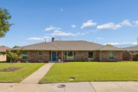 Photo of 3456 Salisbury Drive, Dallas, TX 75229 (MLS # 21255757)