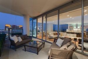 Azure Condo - Residential Lease