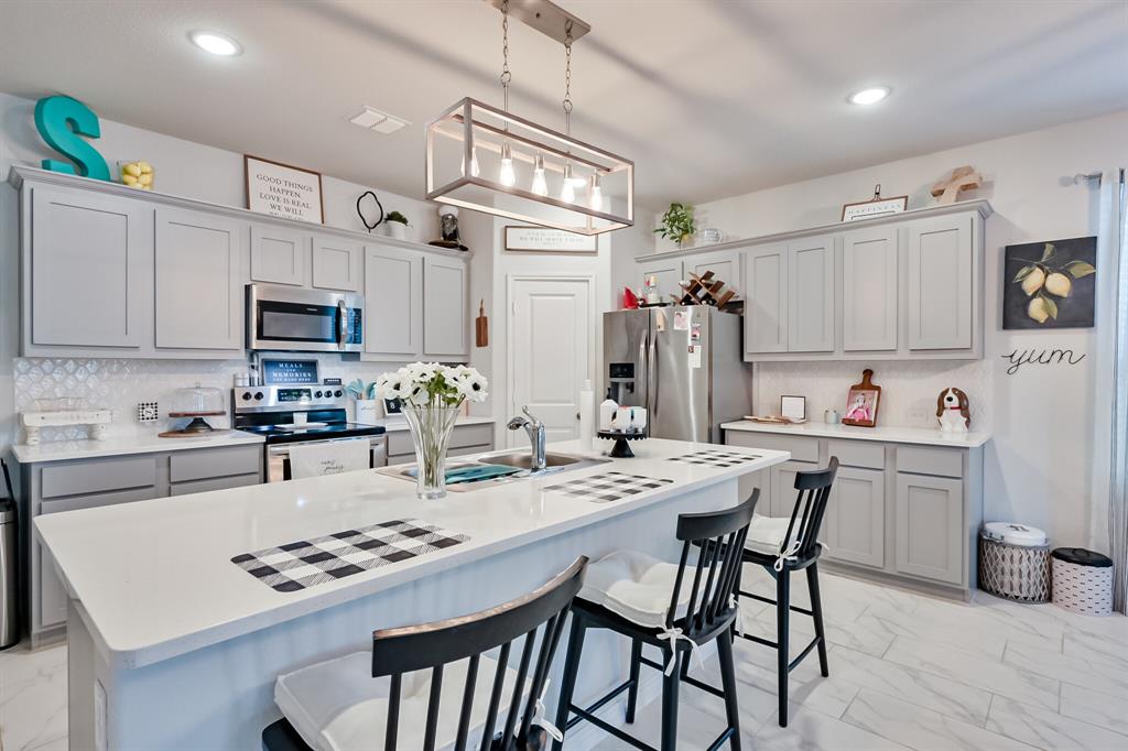 Brook Mdw - Residential Lease