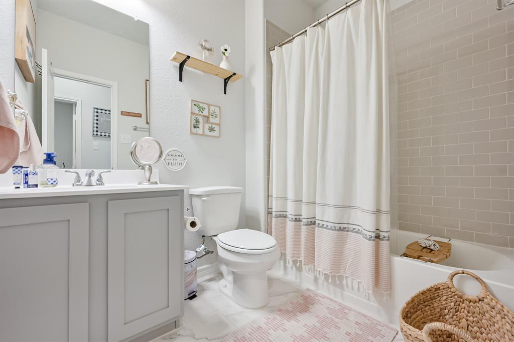 Brook Mdw - Residential Lease