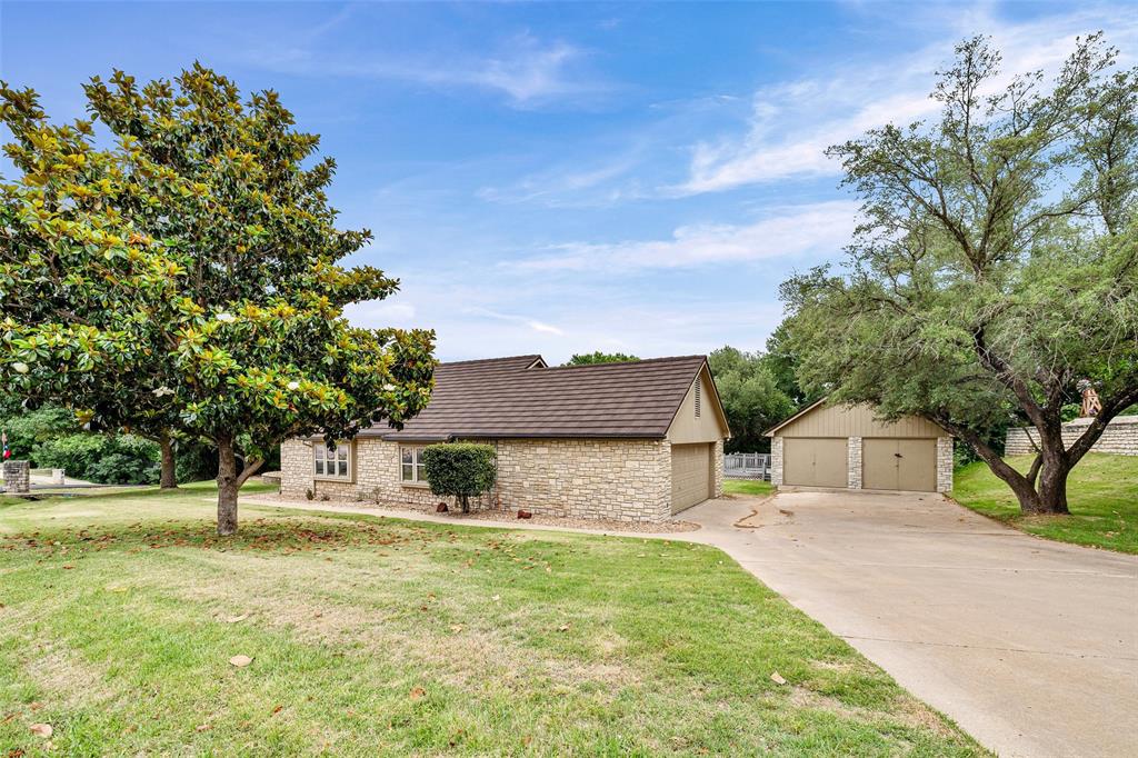 10100 Ravenswood Road