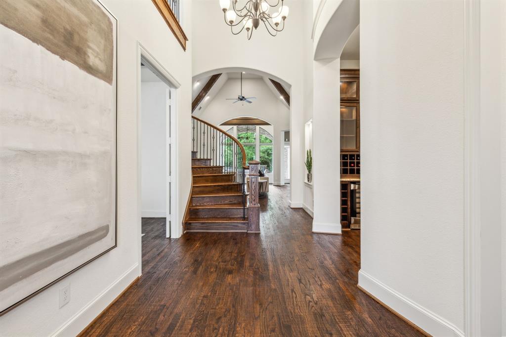 280 Gentry Drive