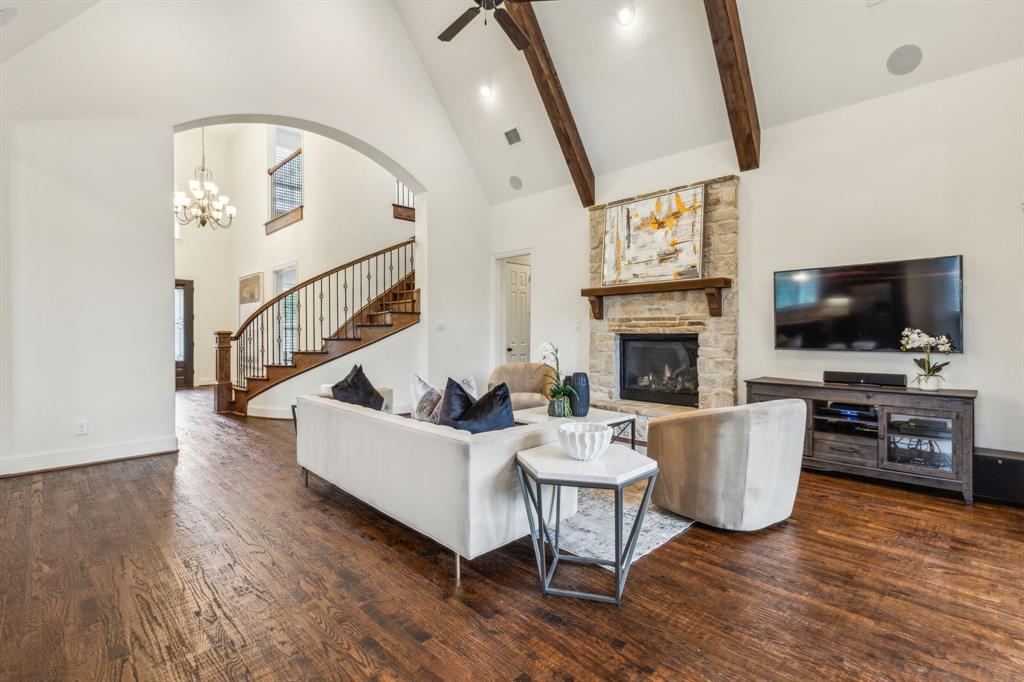 280 Gentry Drive