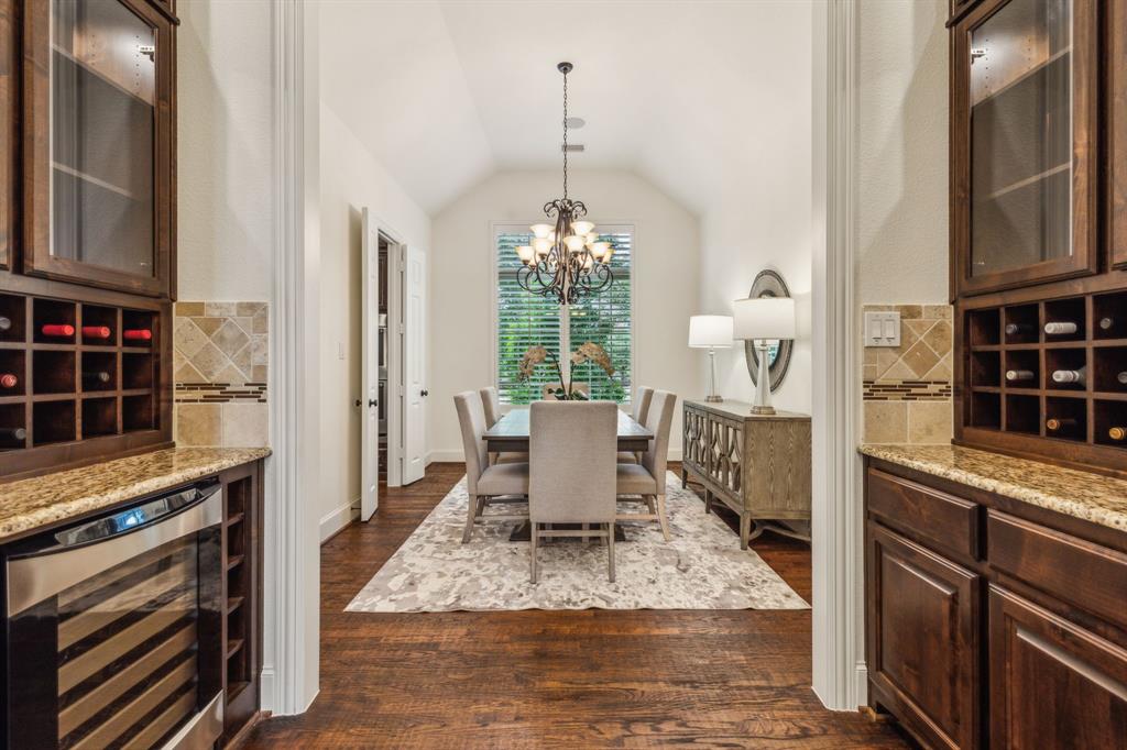 280 Gentry Drive
