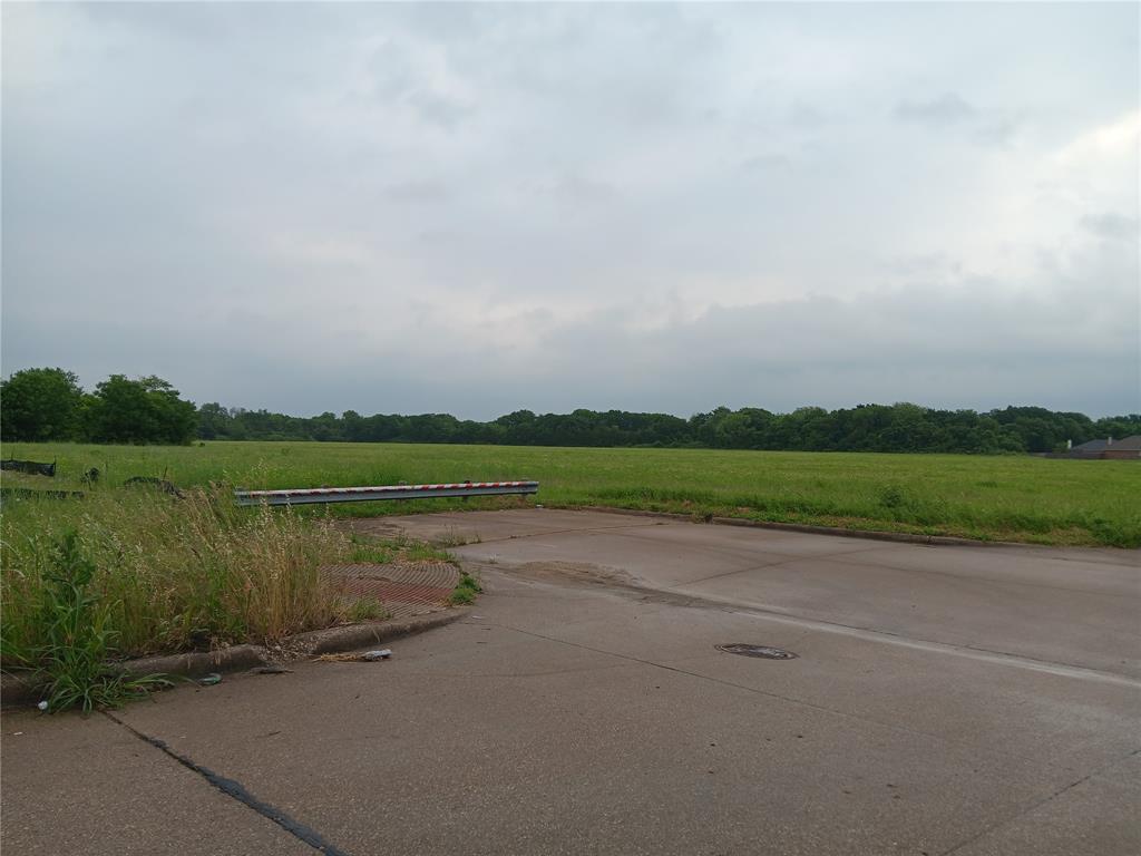 1400 W Wintergreen Road