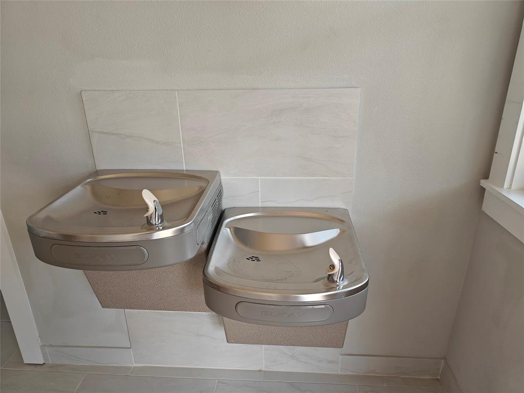 Frisco Original Donation - Commercial Lease