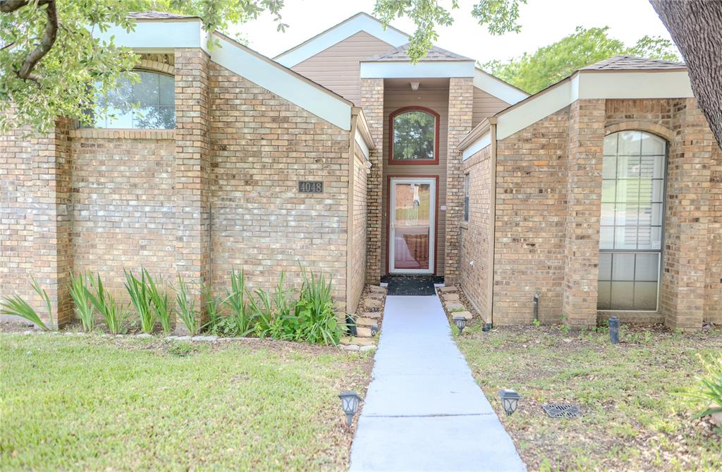 4048 La Costa Court