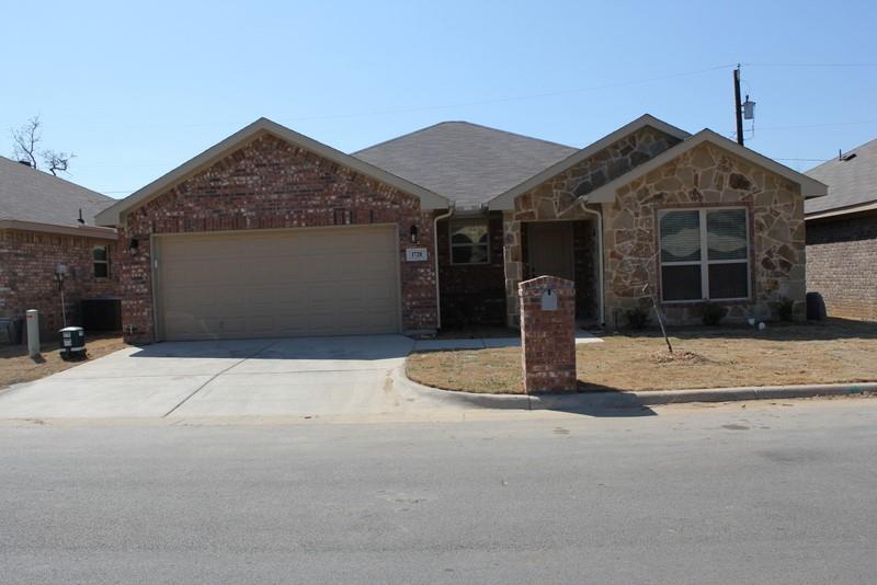 01 Garden Place Add Ph 02 - Residential Lease