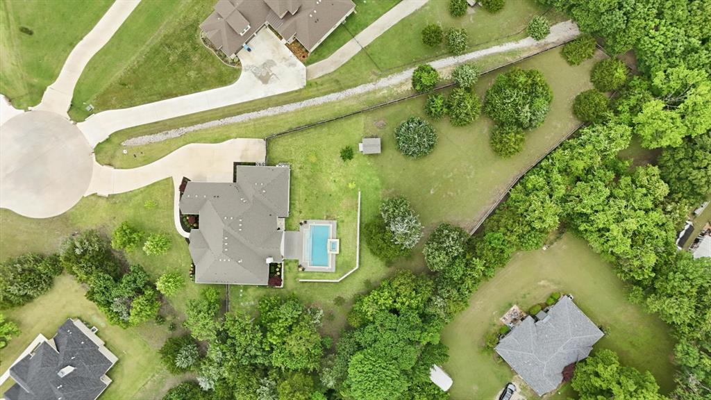1031 Country Way
