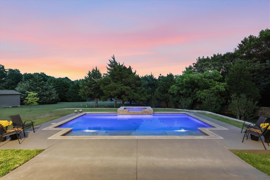 1031 Country Way