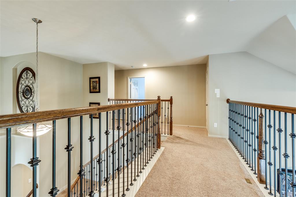 Fort Worth, Texas 76244, United States, 4 Bedrooms Bedrooms, ,3 BathroomsBathrooms,Residential,Contingent,115342