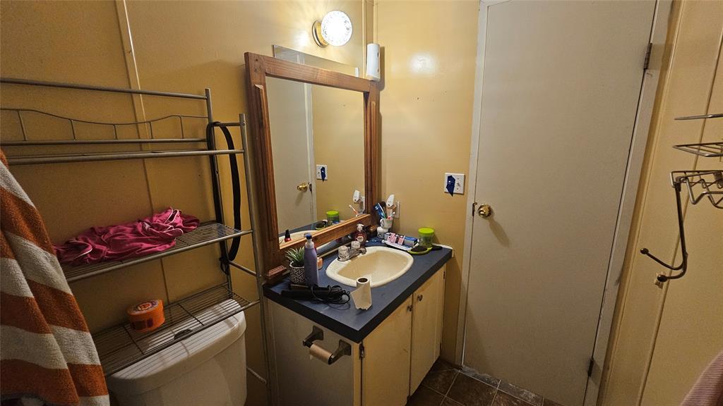 Western Lake Estate - Residential