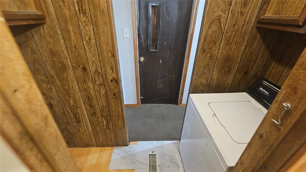 Western Lake Estate - Residential