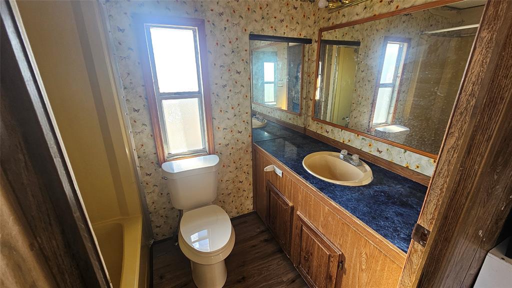 Western Lake Estate - Residential