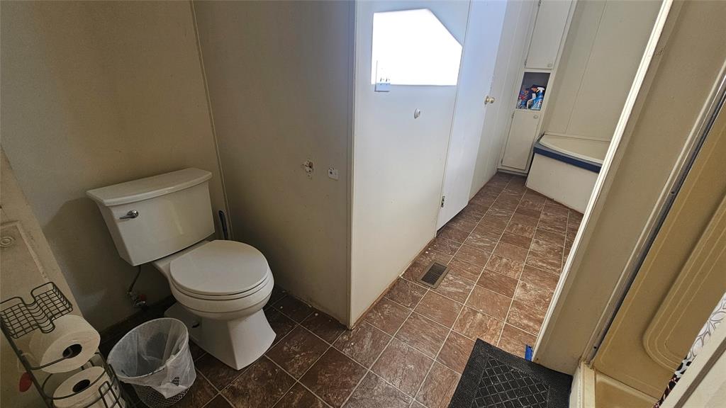 Western Lake Estate - Residential