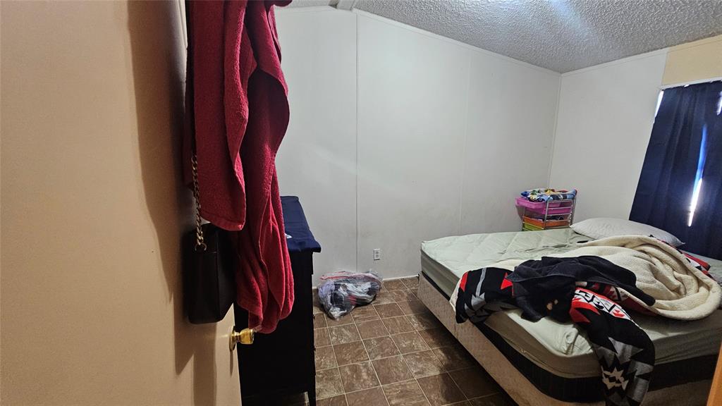 Western Lake Estate - Residential