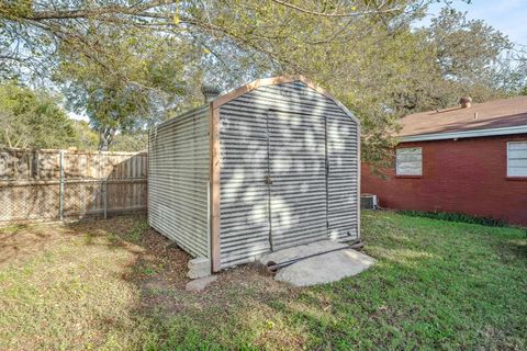 A home in Stephenville