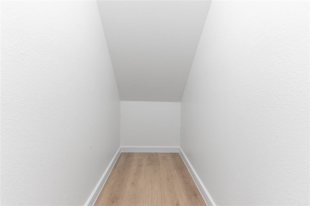 Rolling Ridge - Residential Lease