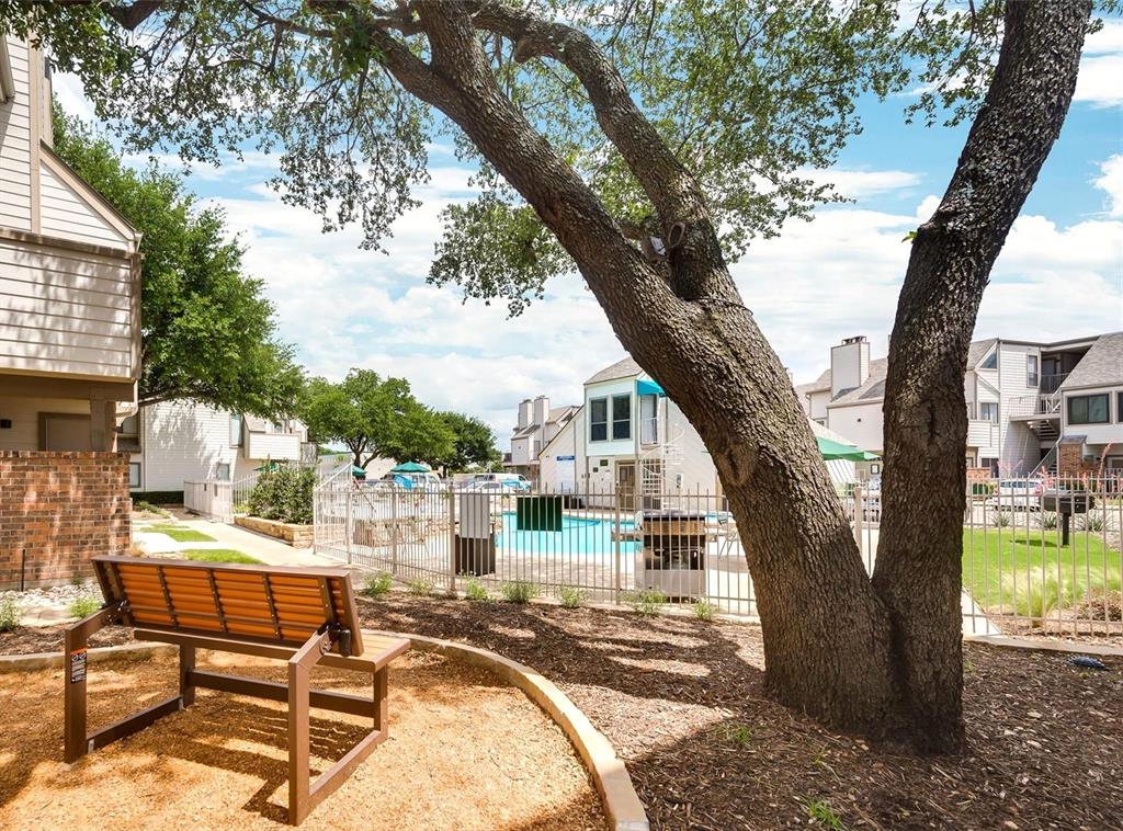 University Park Condo - Residential