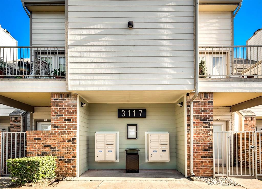 University Park Condo - Residential