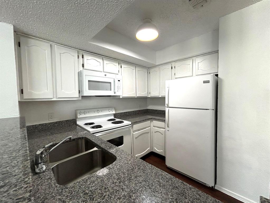 3117 Sondra Drive 208
