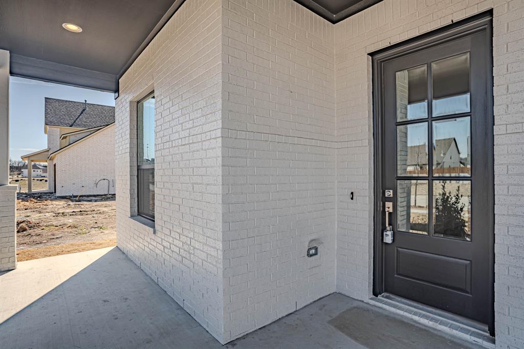 908 Sandpiper Drive