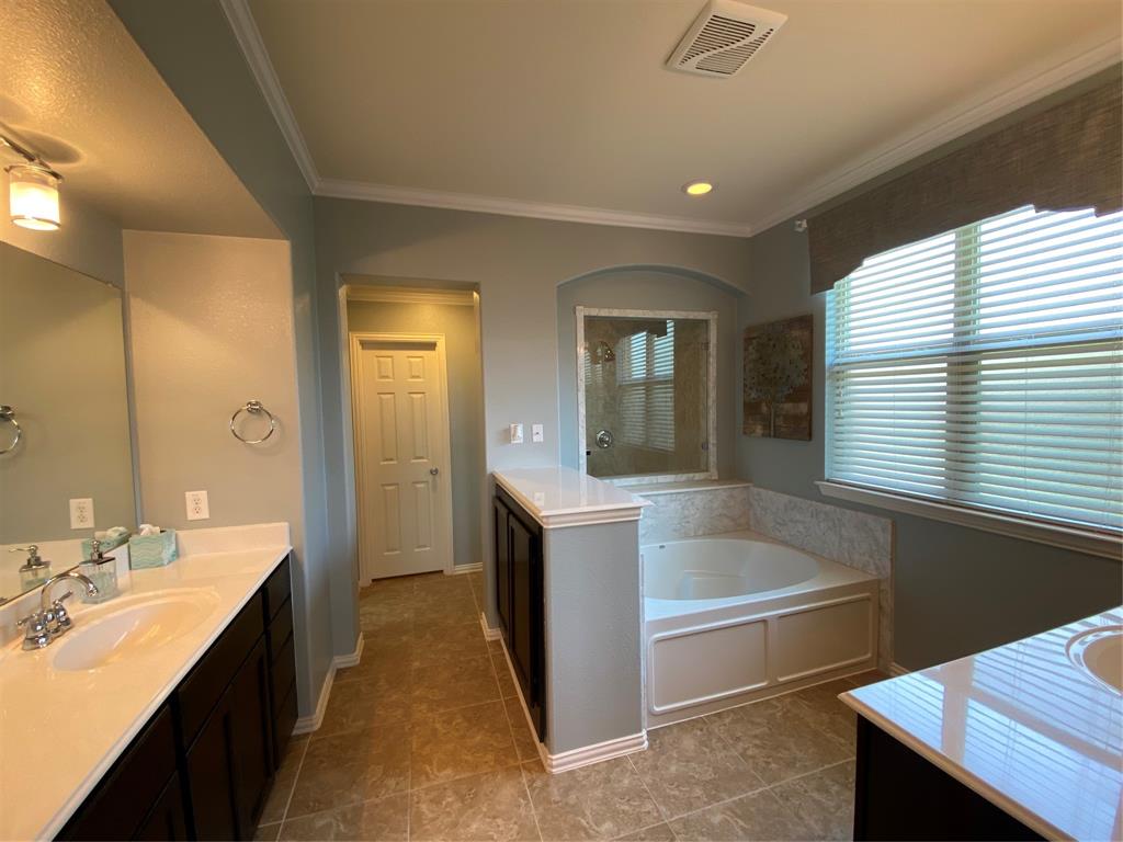 Summit View Lake Ph Three - Residential