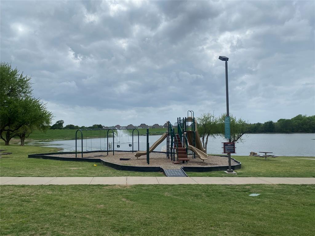 Summit View Lake Ph Three - Residential