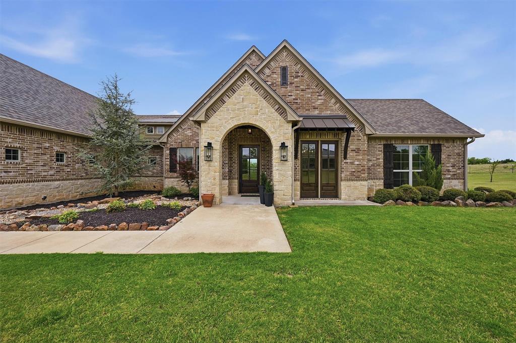 1420 W Shepherd Drive