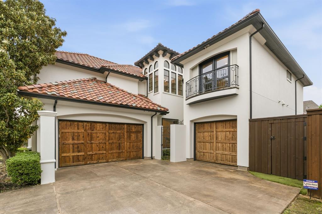 4049 Castle Bank Lane