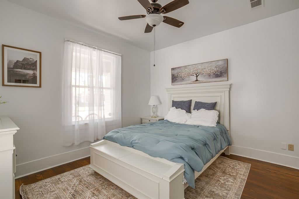 Lawn Place Add - Residential