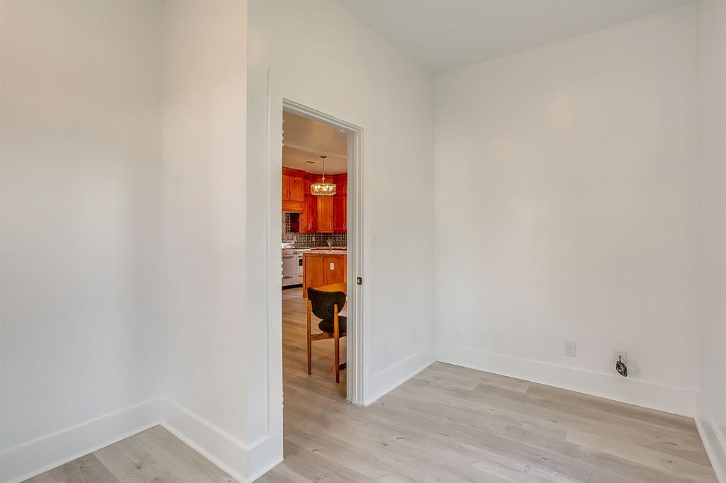 Lawn Place Add - Residential