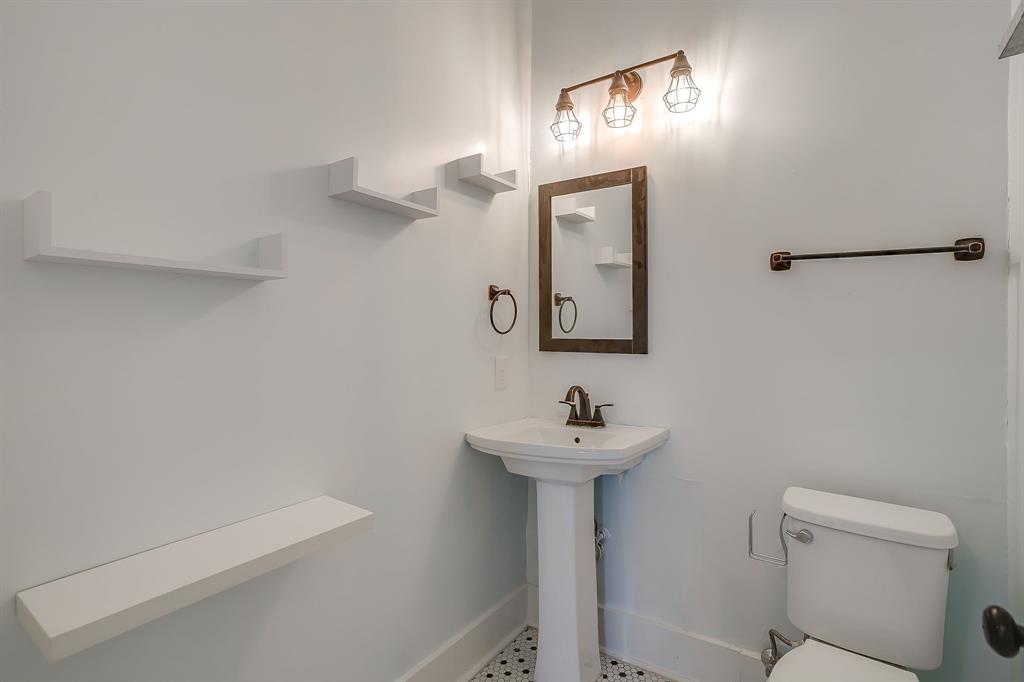 Lawn Place Add - Residential