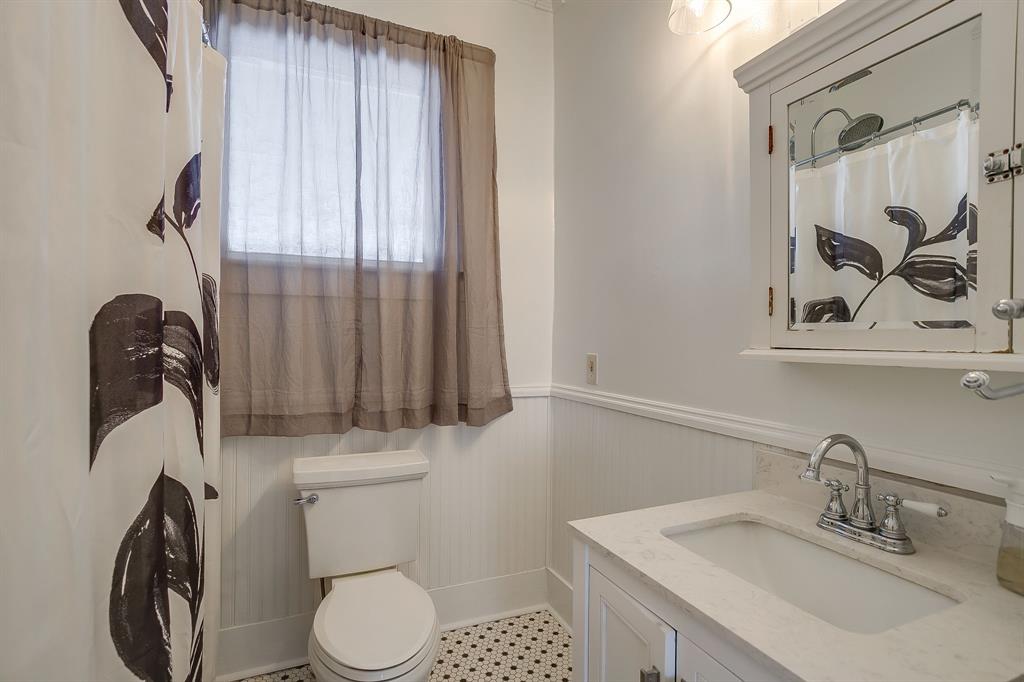 Lawn Place Add - Residential