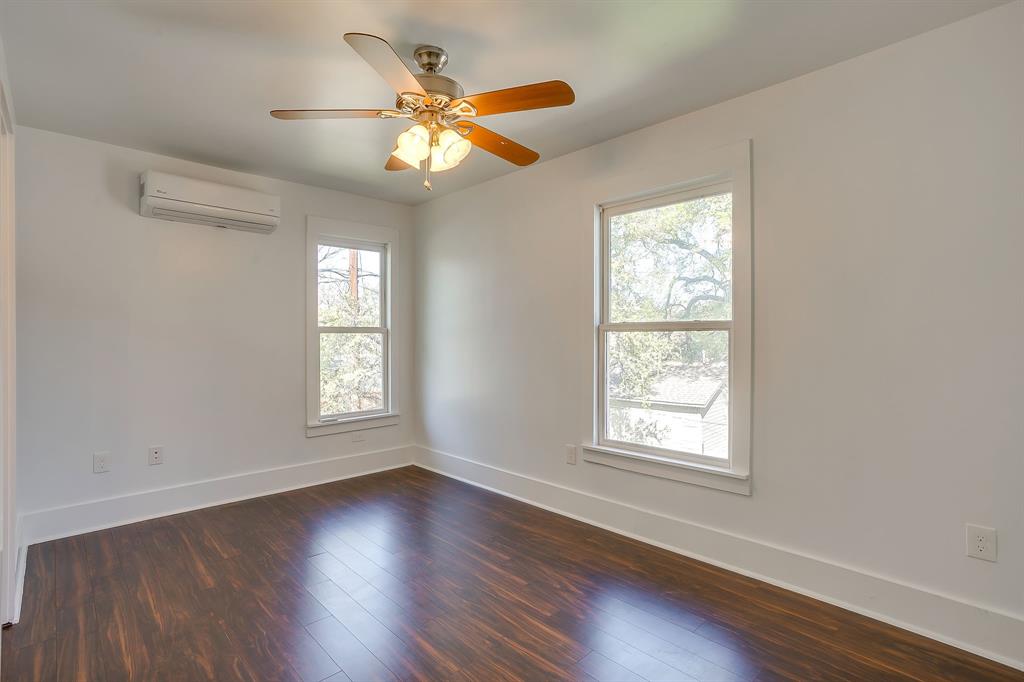 Lawn Place Add - Residential