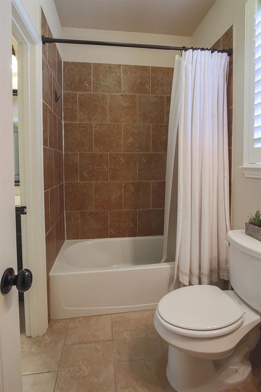 Townhomes/Camp Wisdom - Residential