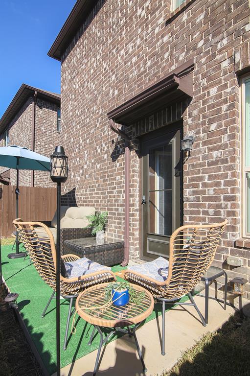 Townhomes/Camp Wisdom - Residential