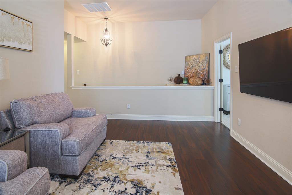 Townhomes/Camp Wisdom - Residential