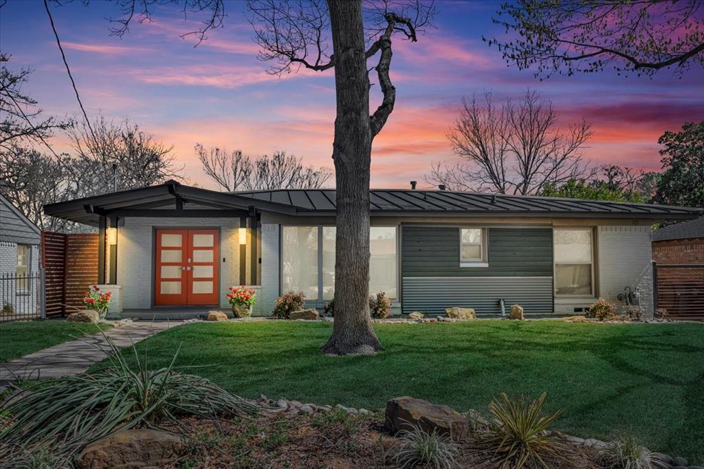 Dallas, Texas 75228, United States, 4 Bedrooms Bedrooms, ,4 BathroomsBathrooms,Residential,Active,137006