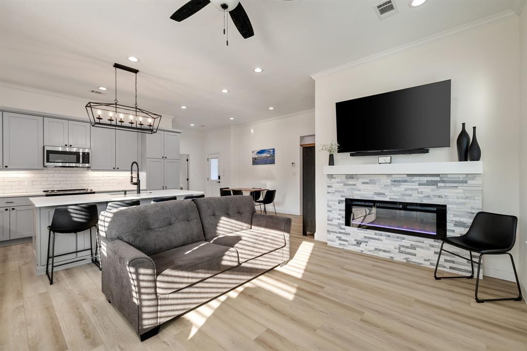 Fe Hatcher Surv Abs #411 - Residential