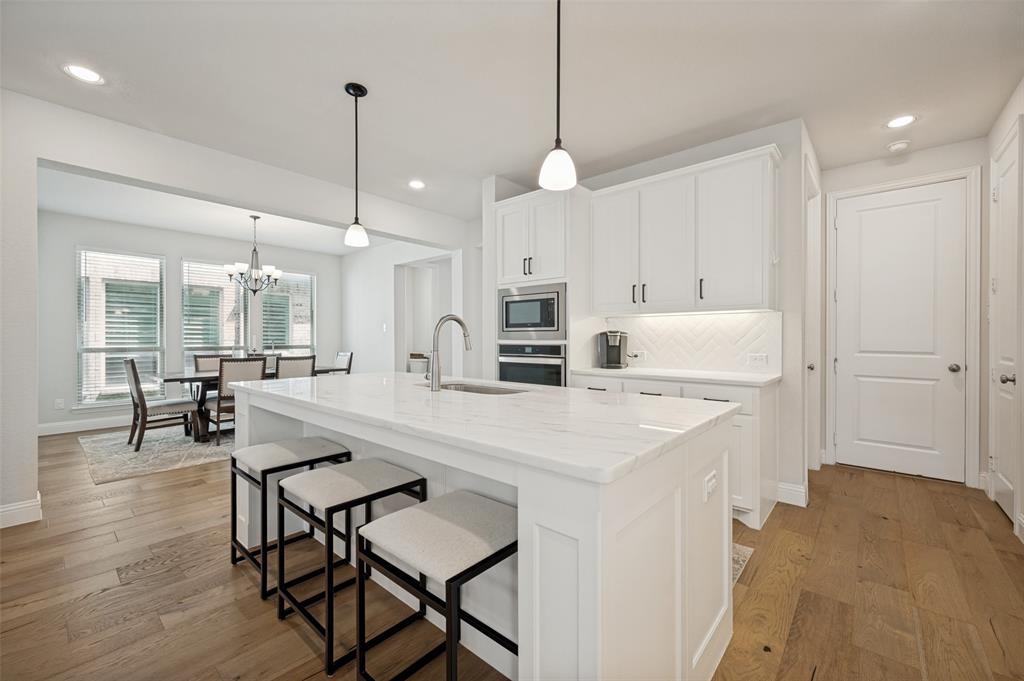 8440 Colburn