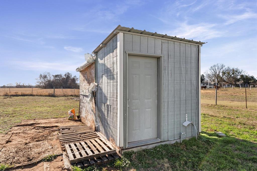 Tomas De La Vega - Residential